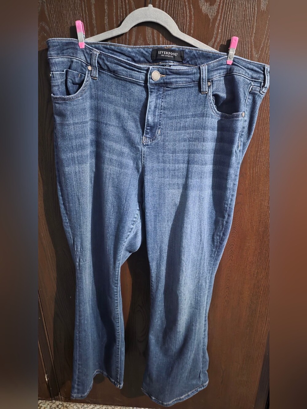 Liverpool Women's Mid Wash Straight-Leg Jeans